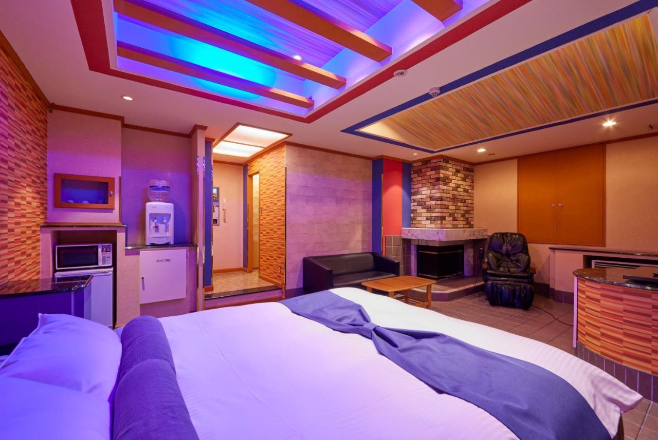 Hotel Coco Club Azumino (Adults Only) Екстериор снимка